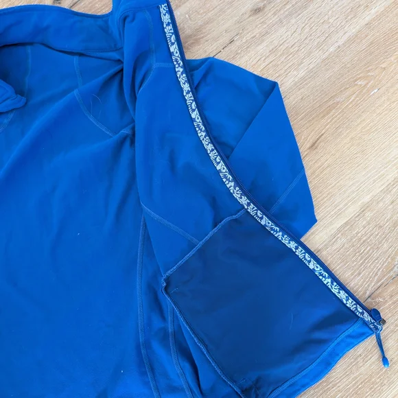 Women's Blue Jacket - Picture 2 of 3